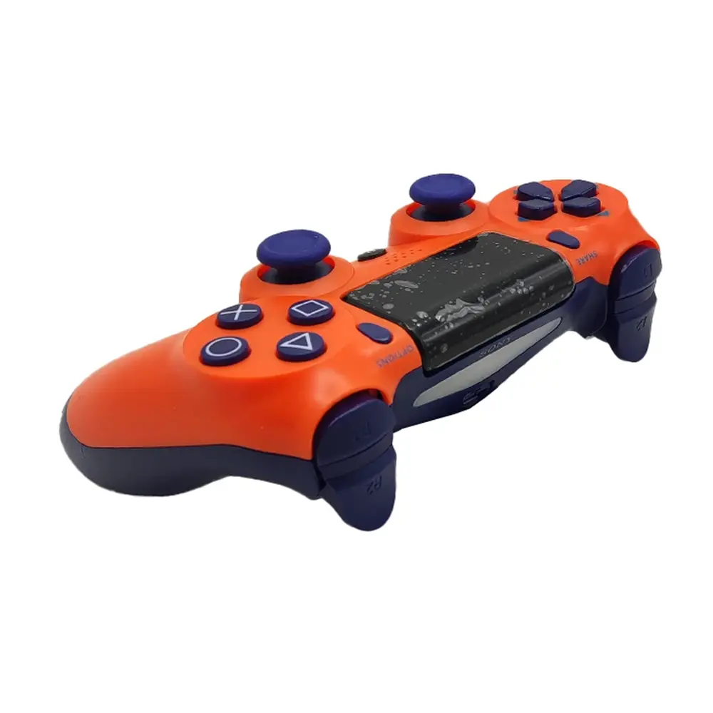 دسته PS4 نارنجی های کپی؛ نمای 2